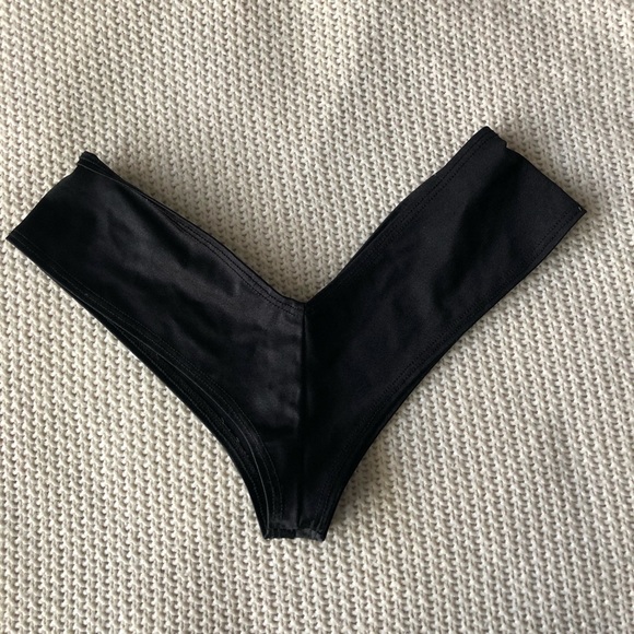 Boom boom Brazil cheeky baiting suit bottoms - Picture 3 of 4